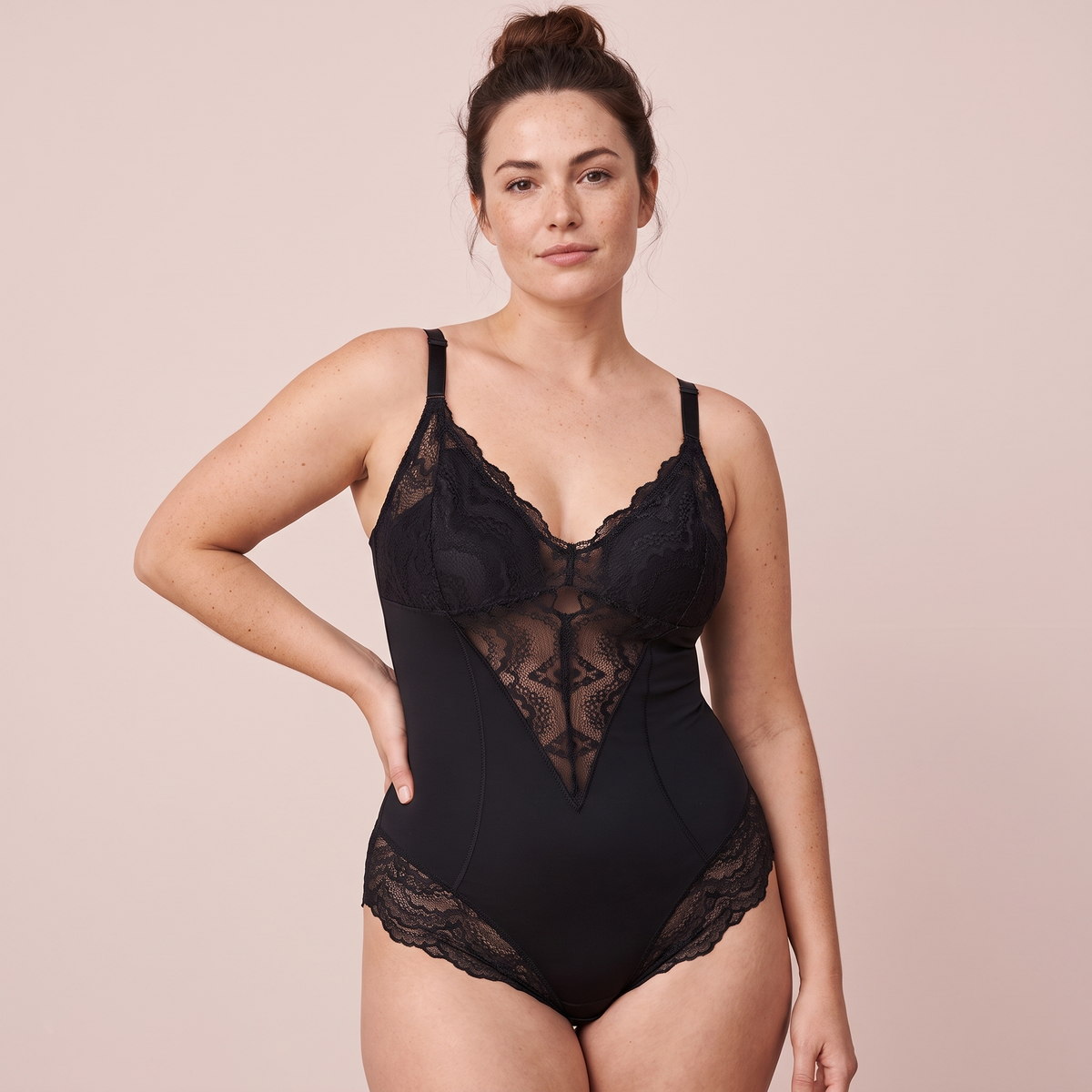 Lace V-Neck Sculpting Bodysuit in Black
